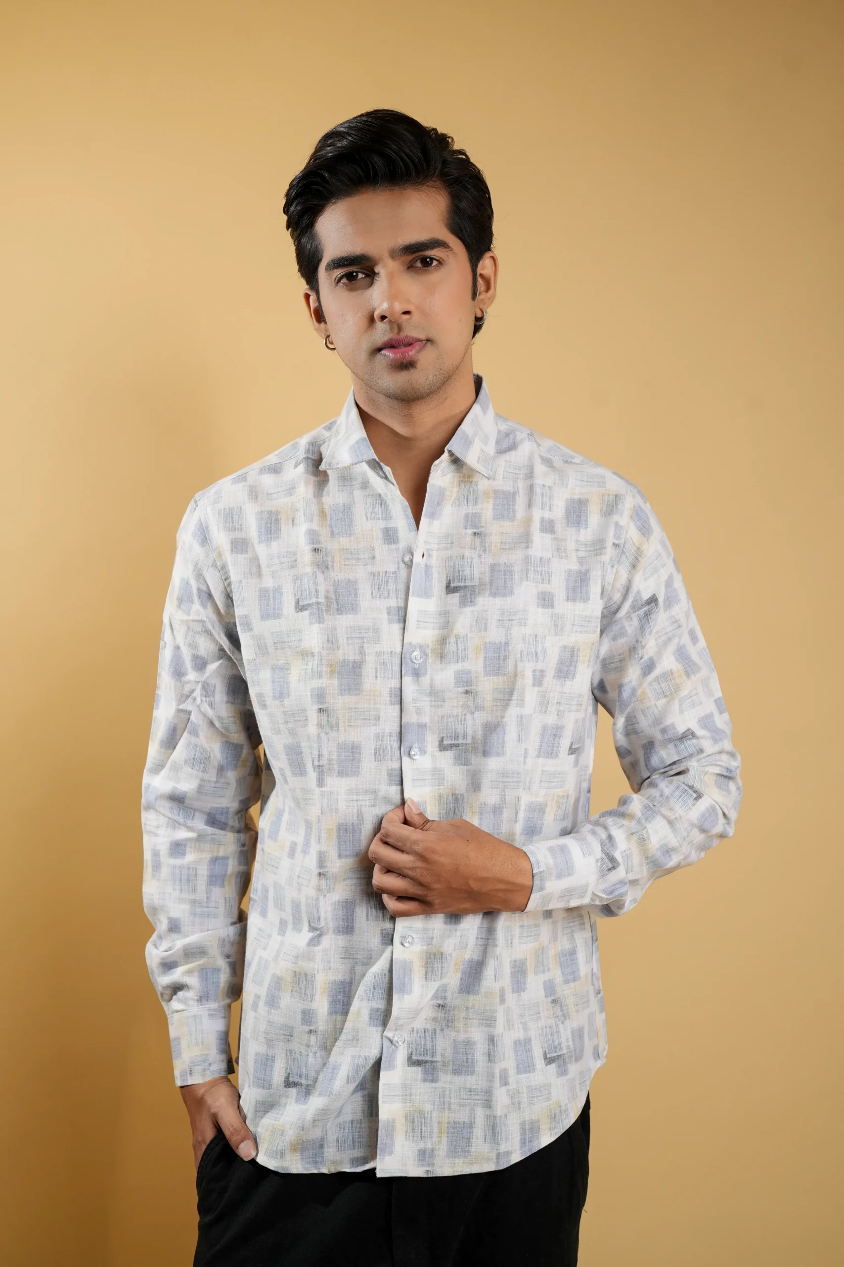 Soft Geometric Print Casual Shirt